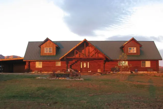 Photo 1 - Horsehead Mountain Lodge