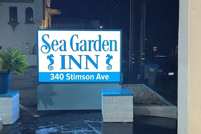 Photo 1 - Sea Garden Inn Pismo Beach- San Luis Obispo
