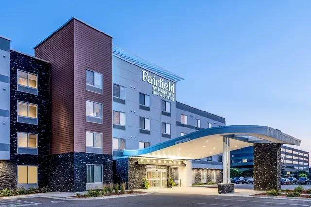 Photo 1 - Fairfield Inn & Suites by Marriott Minneapolis North