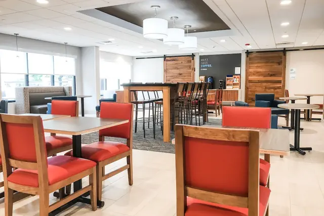 Photo 1 - Holiday Inn Express Statesboro by IHG