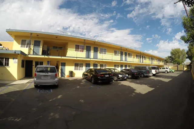 Photo 1 - Calico Motel