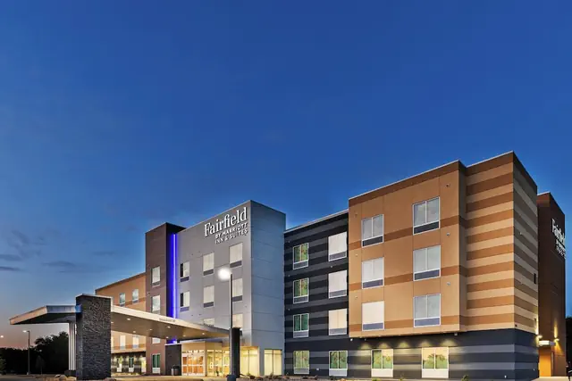Photo 1 - Fairfield Inn & Suites by Marriott Aberdeen