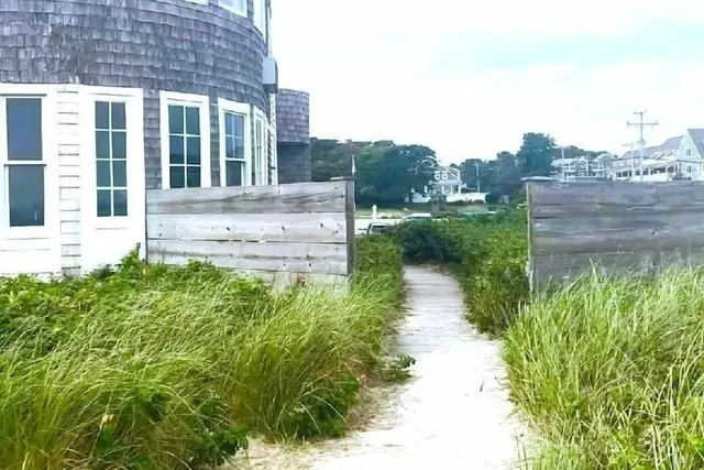 Photo 1 - Sea Shell Motel