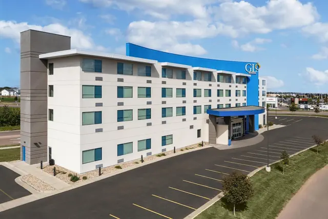 Photo 1 - GLō Best Western Dawley Farms In Sioux Falls