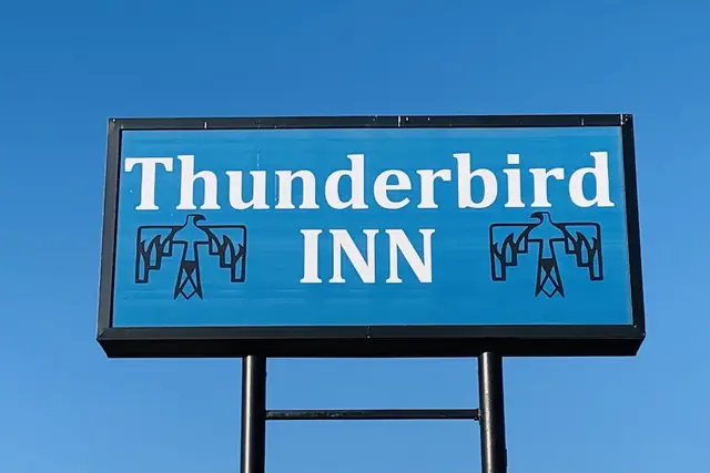 Photo 1 - Thunderbird Inn