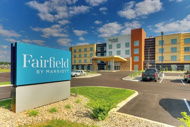 Photo 1 - Fairfield Inn & Suites by Marriott Warsaw