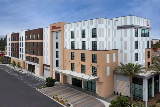 Photo 1 - Hilton Garden Inn San Jose Airport