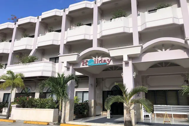 Photo 1 - Holiday Saipan Hotel