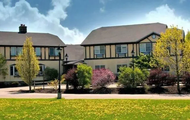 Photo 1 - Camelot Restaurant & Inn