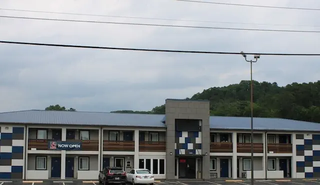 Photo 1 - Studio 6 Suites Chattanooga, TN - Lookout Mtn.