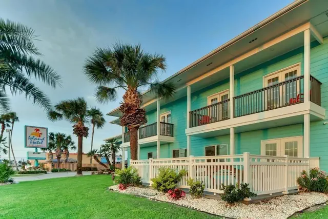 Photo 1 - The Island Hotel Near Beach Port Aransas