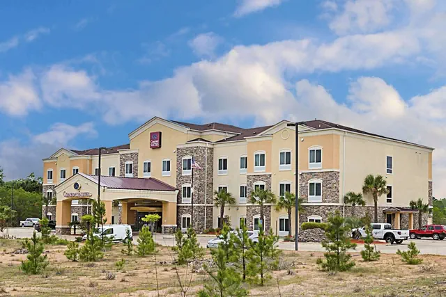 Photo 1 - Comfort Suites Leesville near Fort Johnson