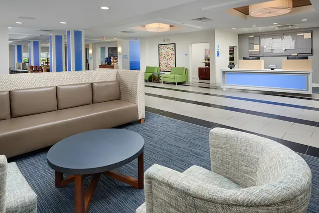 Photo 1 - Holiday Inn Express Hotel & Suites Tullahoma by IHG