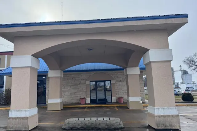 Photo 1 - Knights Inn & Suites Emporia