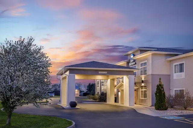 Photo 1 - Best Western Plover-Stevens Point Hotel & Conference Center