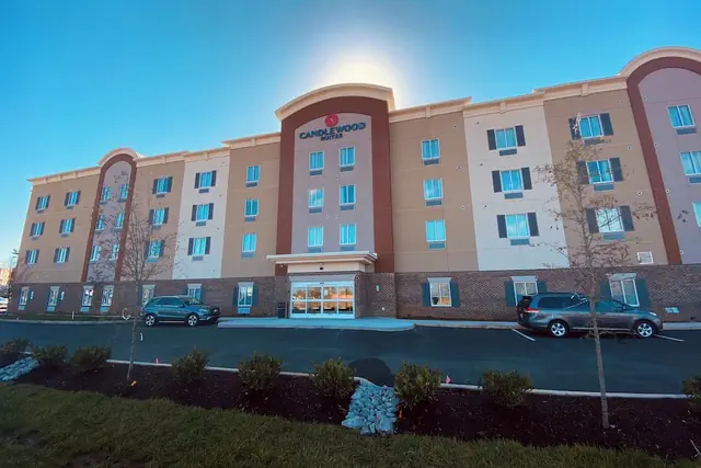 Photo 1 - Candlewood Suites Lebanon by IHG