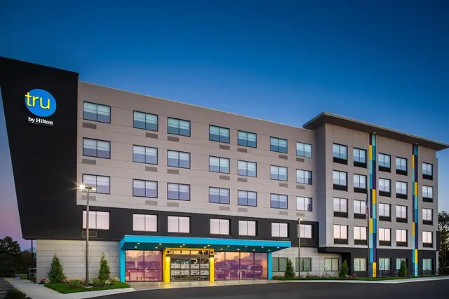 Photo 1 - Tru by Hilton Ashland