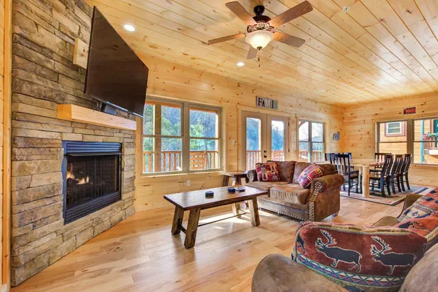 Photo 1 - Gatlinburg Escape by Jackson Mountain Rentals