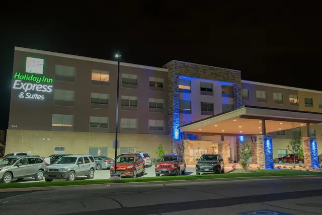 Photo 1 - Holiday Inn Express & Suites Louisville N - Jeffersonville by IHG