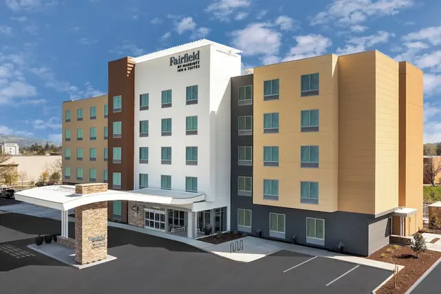 Photo 1 - Fairfield Inn & Suites by Marriott Santa Rosa Rohnert Park