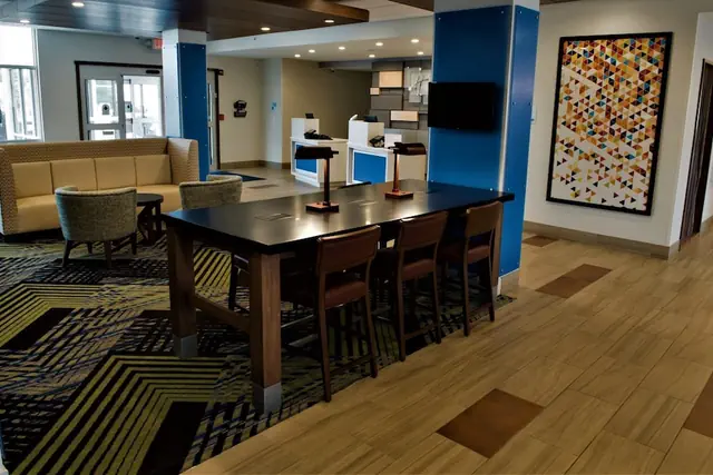 Photo 1 - Holiday Inn Express & Suites Dayton North - Vandalia by IHG