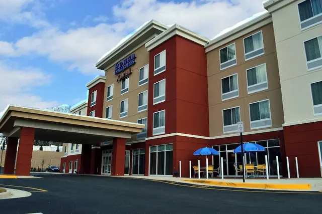 Photo 1 - Fairfield Inn & Suites by Marriott Quantico Stafford
