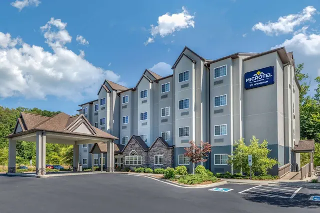 Photo 1 - Microtel Inn & Suites By Wyndham Sylva Dillsboro Area
