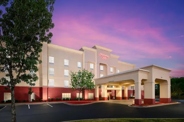 Photo 1 - Hampton Inn Thomson