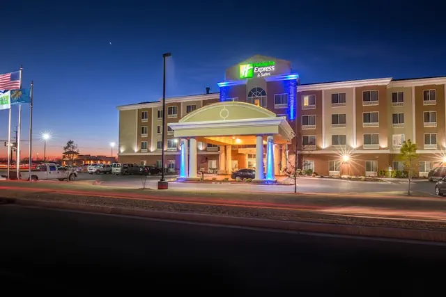 Photo 1 - Holiday Inn Express Hotel & Suites Elk City by IHG