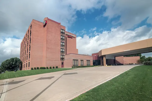 Photo 1 - Courtyard Killeen Marriott