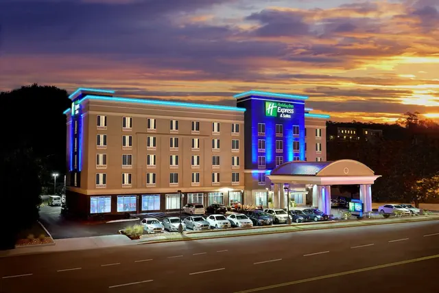 Photo 1 - Holiday Inn Express Hotel & Suites Knoxville West -Papermill by IHG