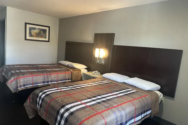Photo 1 - Deluxe INN  Augusta