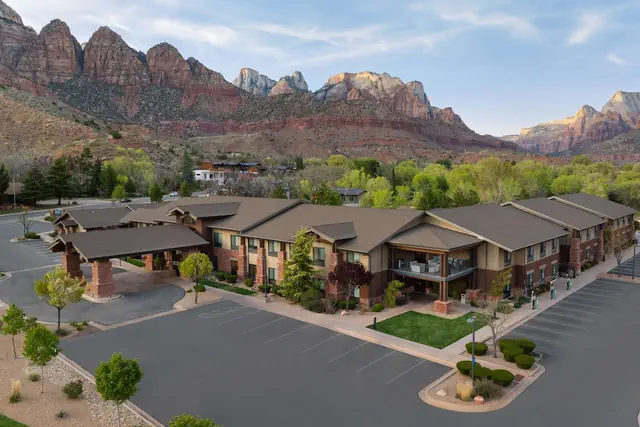 Photo 1 - Hampton Inn & Suites Springdale/Zion National Park