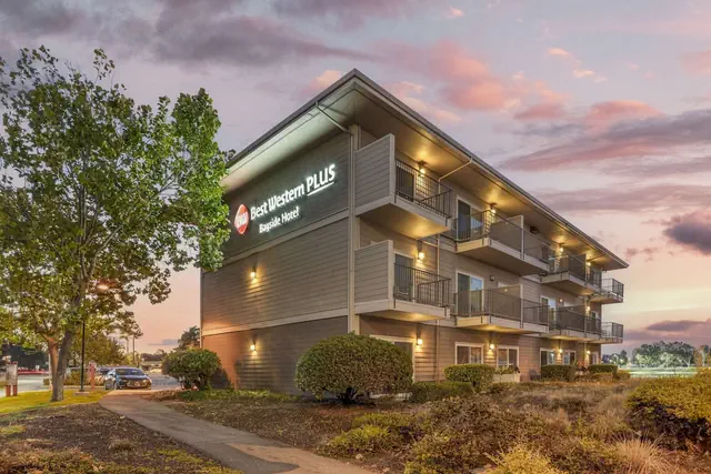 Photo 1 - Best Western Plus Bayside Hotel