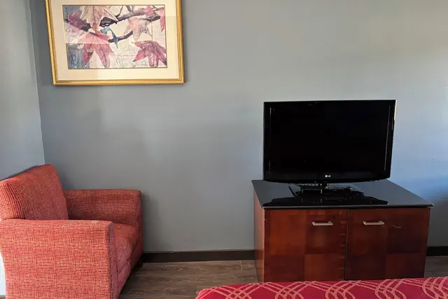 Photo 1 - Budget Inn Express