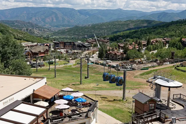 Photo 1 - Viewline Resort Snowmass, Autograph Collection