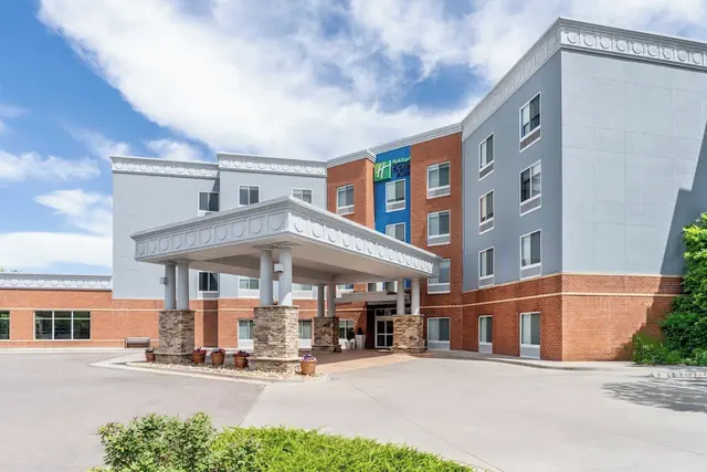 Photo 1 - Holiday Inn Express Hotel & Suites Denver North - Thornton by IHG