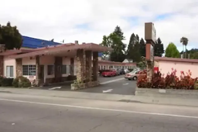 Photo 1 - Motel 6 Santa Cruz, CA