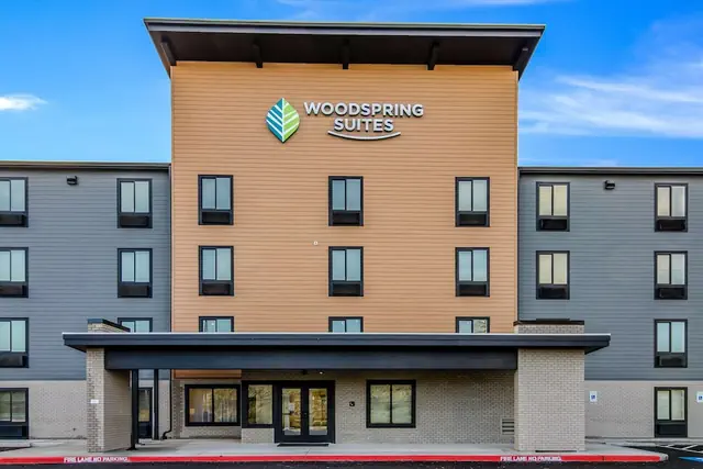 Photo 1 - WoodSpring Suites Tacoma - Lakewood
