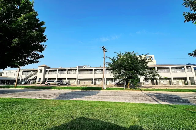 Photo 1 - Blue Way Inn & Suites Wichita East