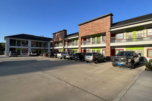 Photo 1 - Scottish Inns & Suites Kingwood
