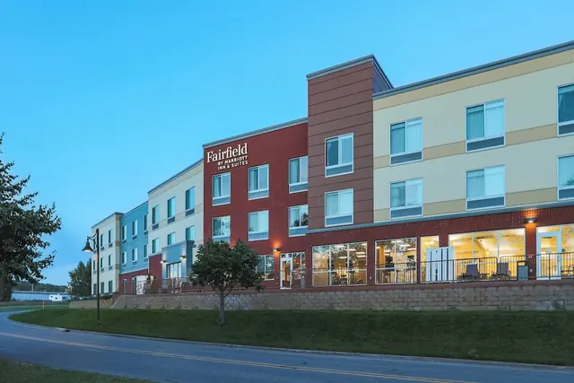 Photo 1 - Fairfield Inn & Suites by Marriott Marquette