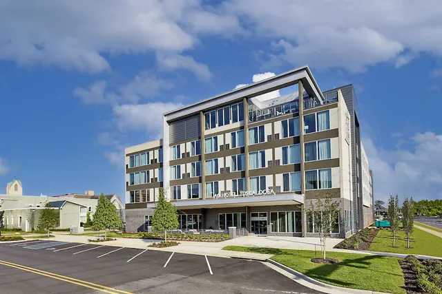 Photo 1 - AC Hotel by Marriott Tuscaloosa Downtown