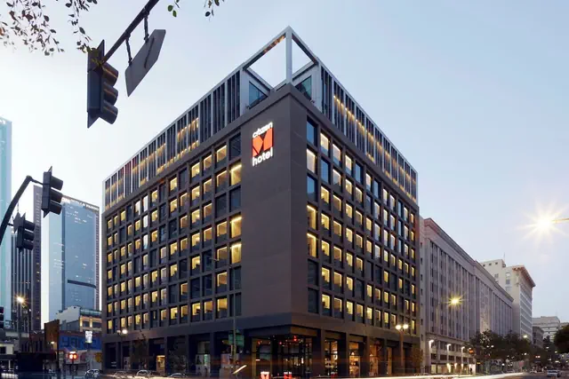 Photo 1 - citizenM Los Angeles Downtown