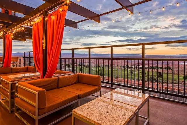 Photo 1 - Best Western View Of Lake Powell Hotel