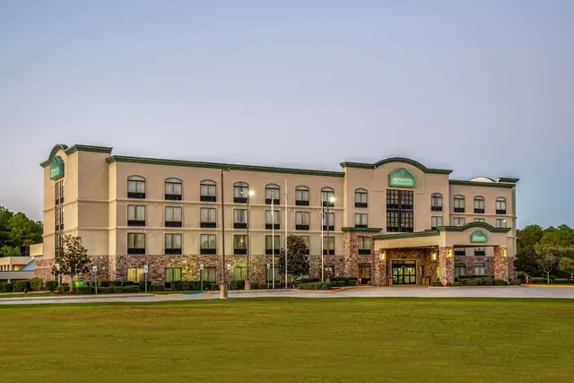 Photo 1 - Wingate by Wyndham Slidell/New Orleans East Area