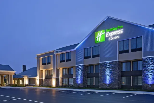 Photo 1 - Holiday Inn Express & Suites Willmar by IHG