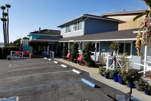 Photo 1 - Pleasant Inn