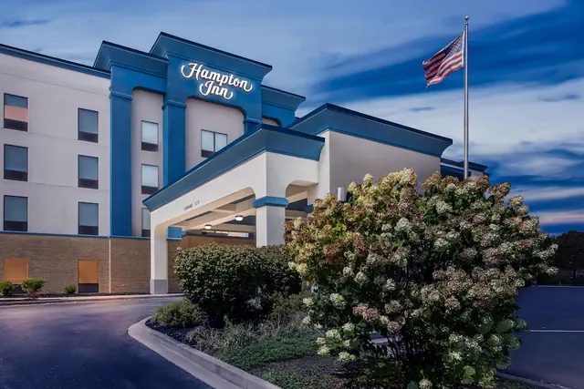 Photo 1 - Hampton Inn Huntington University Area