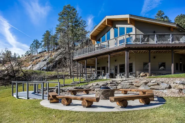 Photo 1 - K Bar S Lodge, an Ascend Collection Hotel